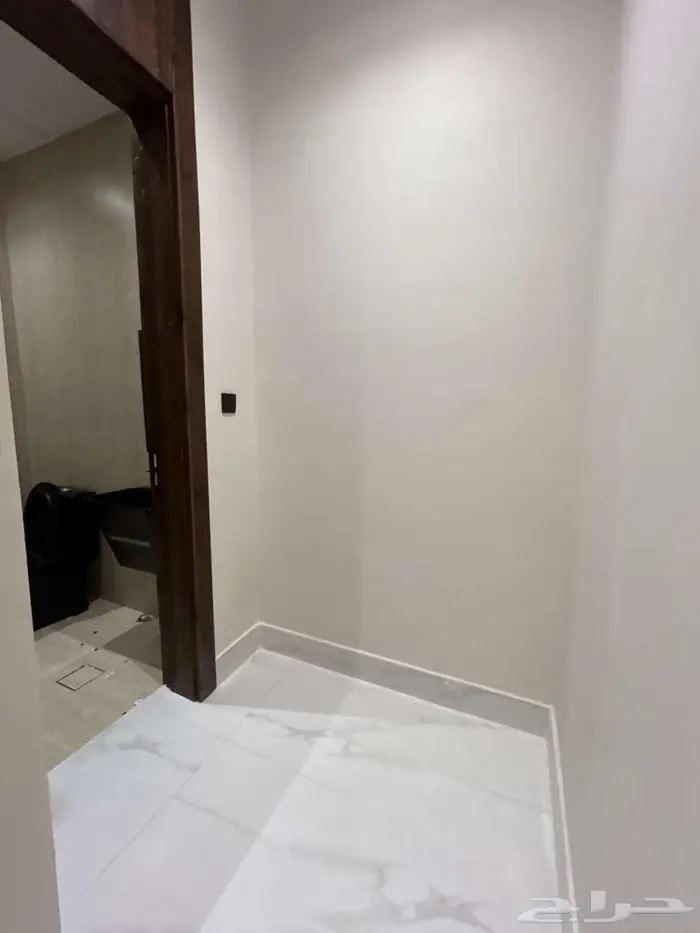شقه مدخل خاص للبيع الحزم (مساحه 200) 21