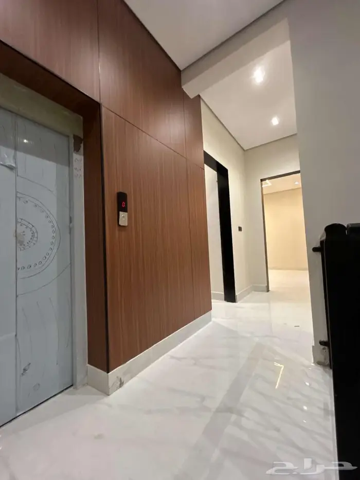 شقه مدخل خاص للبيع الحزم (مساحه 200) 22