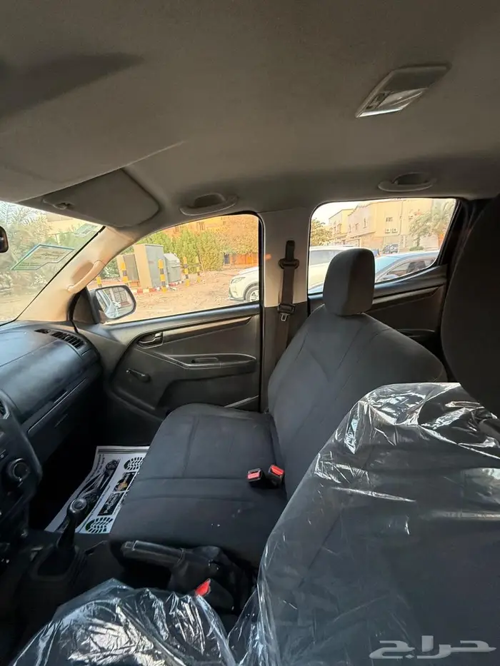 ايسوزو ديماكس استندر2016 6