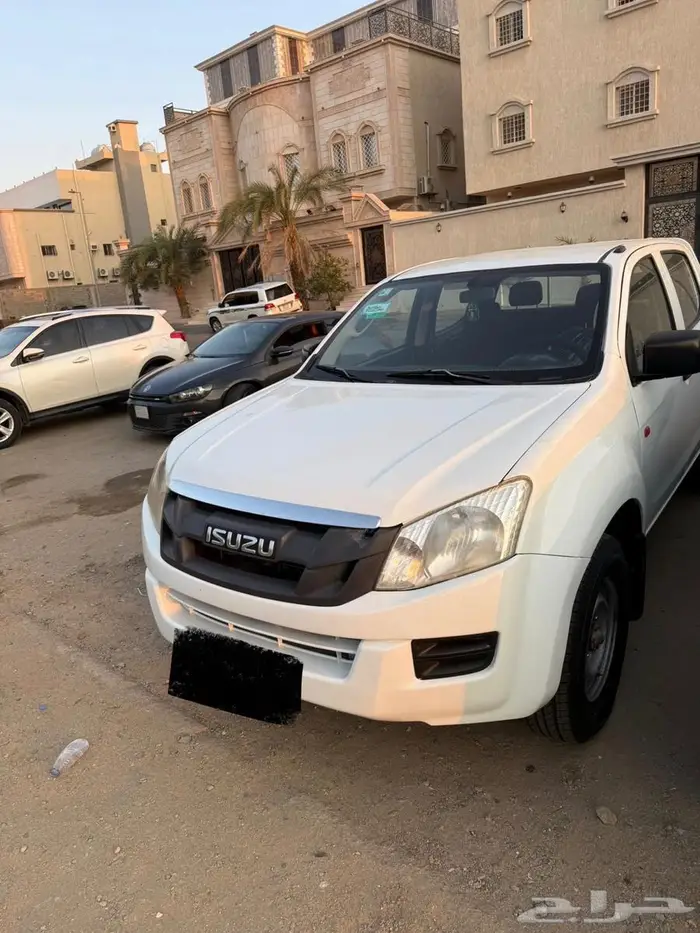 ايسوزو ديماكس استندر2016 3