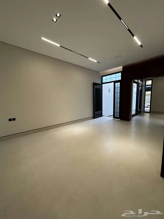 ادوار للبيع في السويدي 13