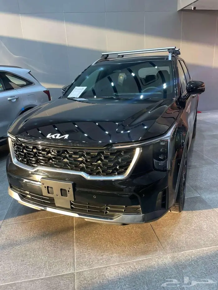 كيا سورنتو فل اوبشن 2024 - 6 سلندر 5