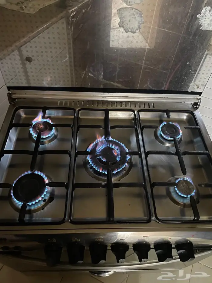 للبيع فرن مستخدم 0