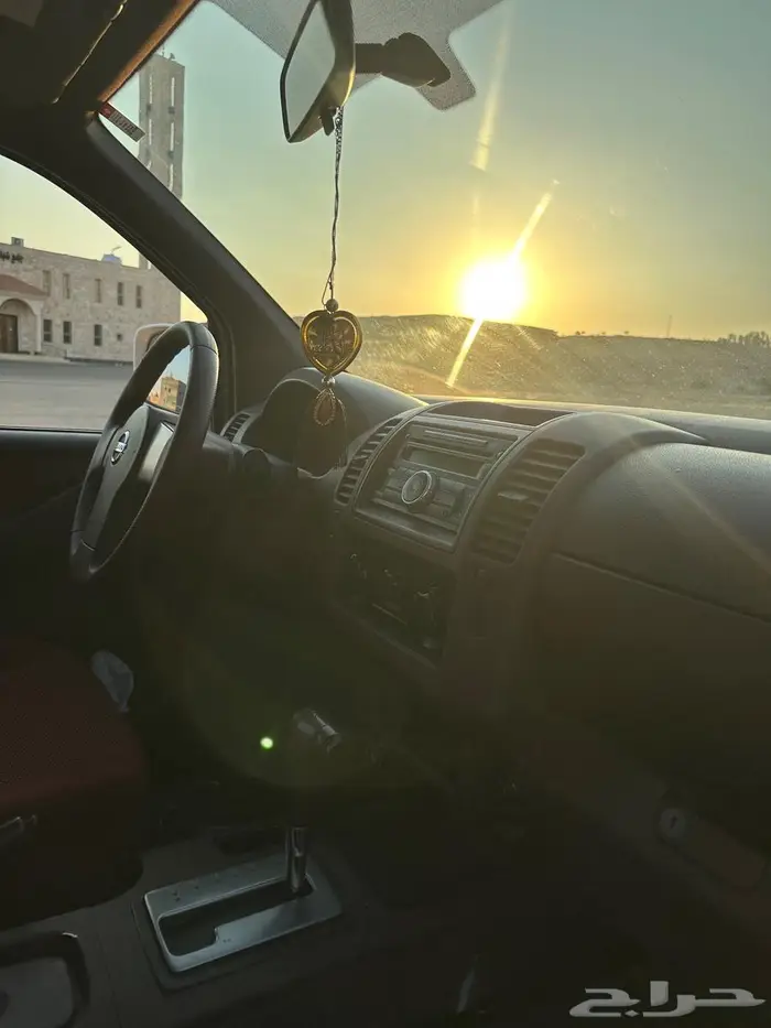 نيسان نافارا 2012 1