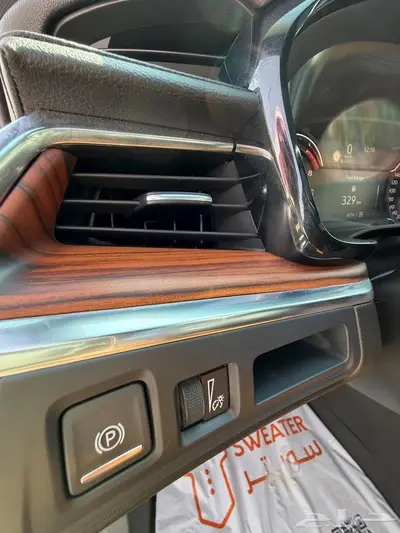 كاديلاك XT5 2023 مخزن سعودي الجميح index