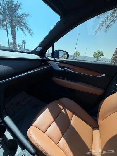 كاديلاك XT5 2023 مخزن سعودي الجميح index