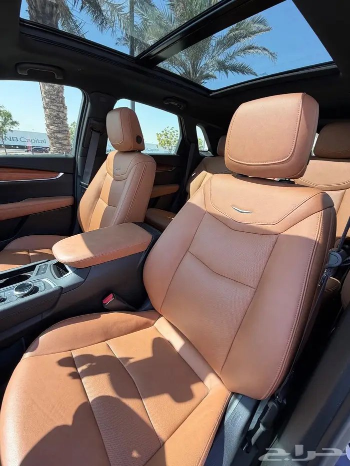 كاديلاك XT5 2023 مخزن سعودي الجميح 11