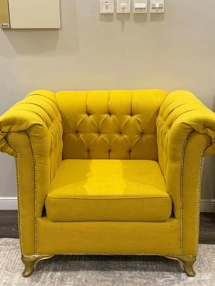 كنب شبه جديد 5 اشخاص للبيع 1