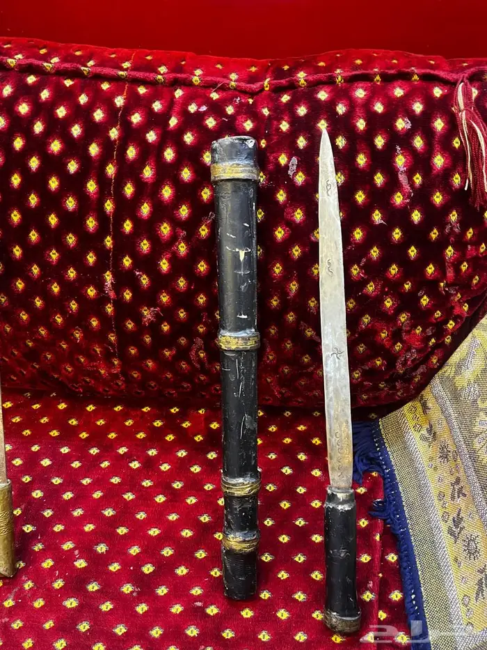 مقتنيات تراثيه للبيع 1