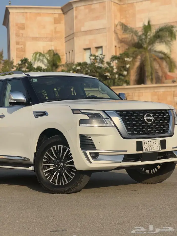جيب نيسان باترول 2022 بلاتينيوم السعر 165 الف 5