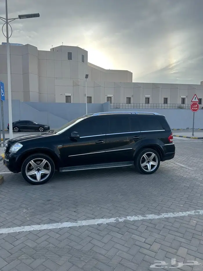 جيب جي ال مرسدس للبيع اوالبدل 2011 2