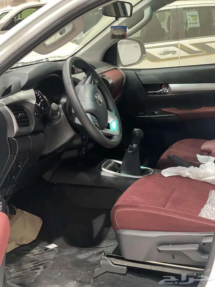 هايلوكس غمارتين S-GLX 4 4 عادي بنزين 2025 8