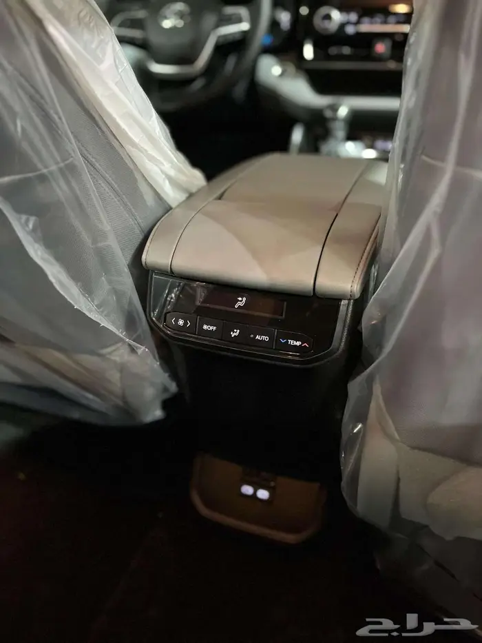 تويوتا هايلاندر 2025 8