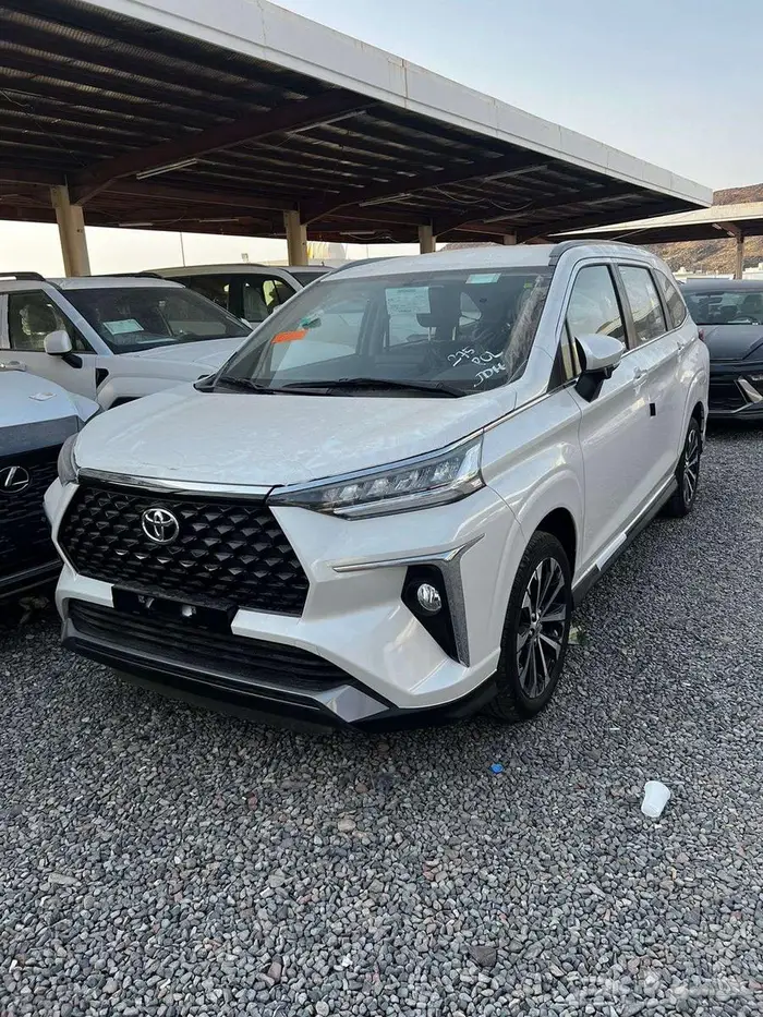 تويوتا فيلوز عروض التمويل و الكاش 2025 1