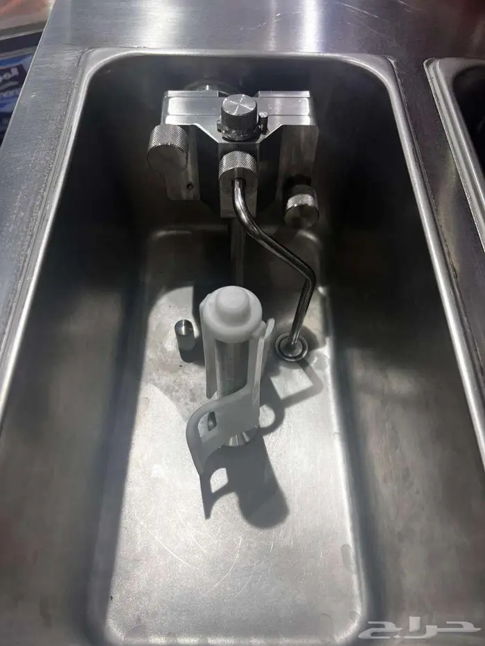 مكينة آيسكريم من قولدن آيس 7