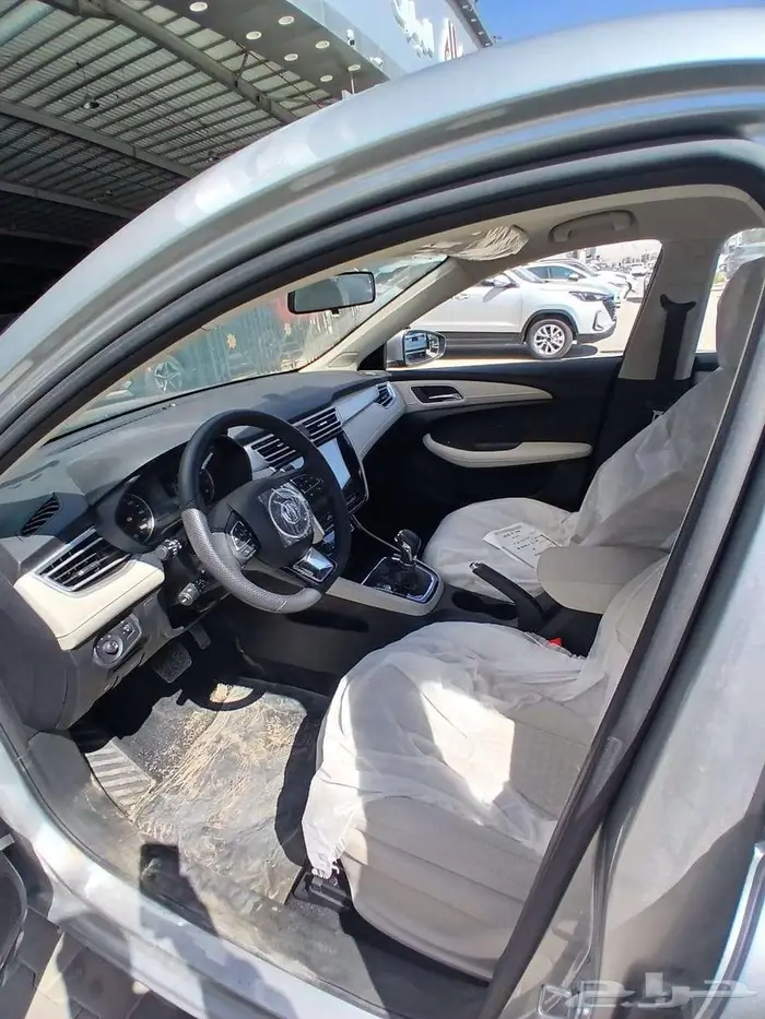 ام جى 5 استندر موديل 2025 10