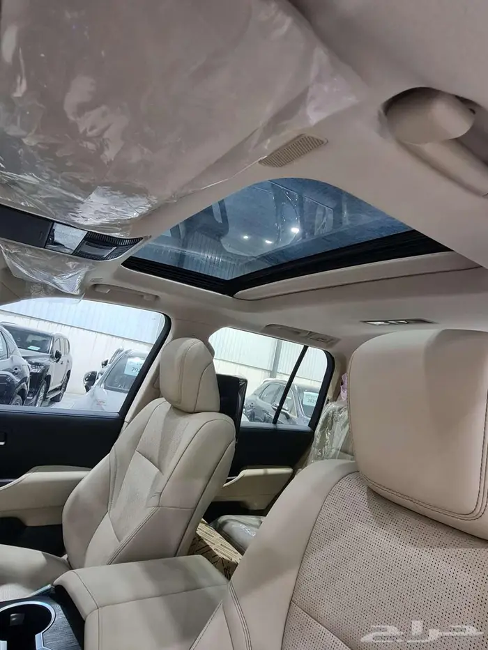 تويوتا لاندكروزر VXR هايبرد 2025 السعر 408250 13