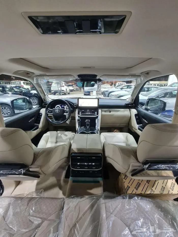 تويوتا لاندكروزر VXR هايبرد 2025 السعر 408250 5