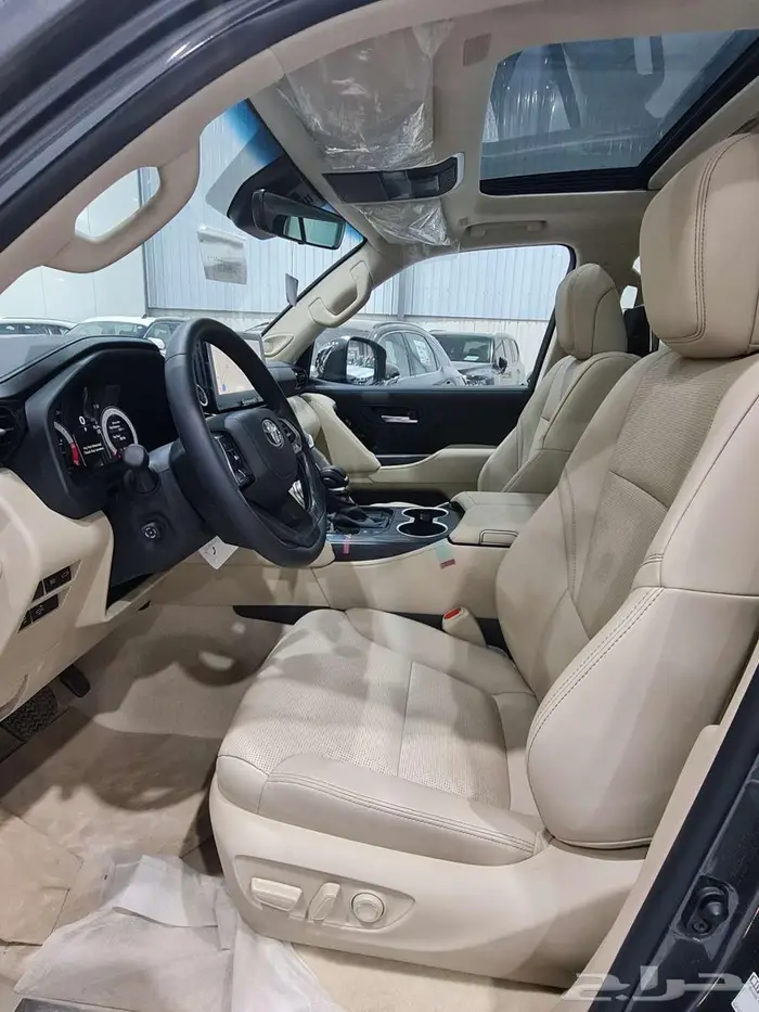 تويوتا لاندكروزر VXR هايبرد 2025 السعر 408250 9