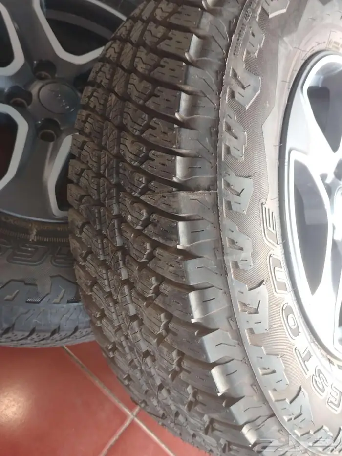 جنوط رانجلر الوكاله مع الكفرات 4