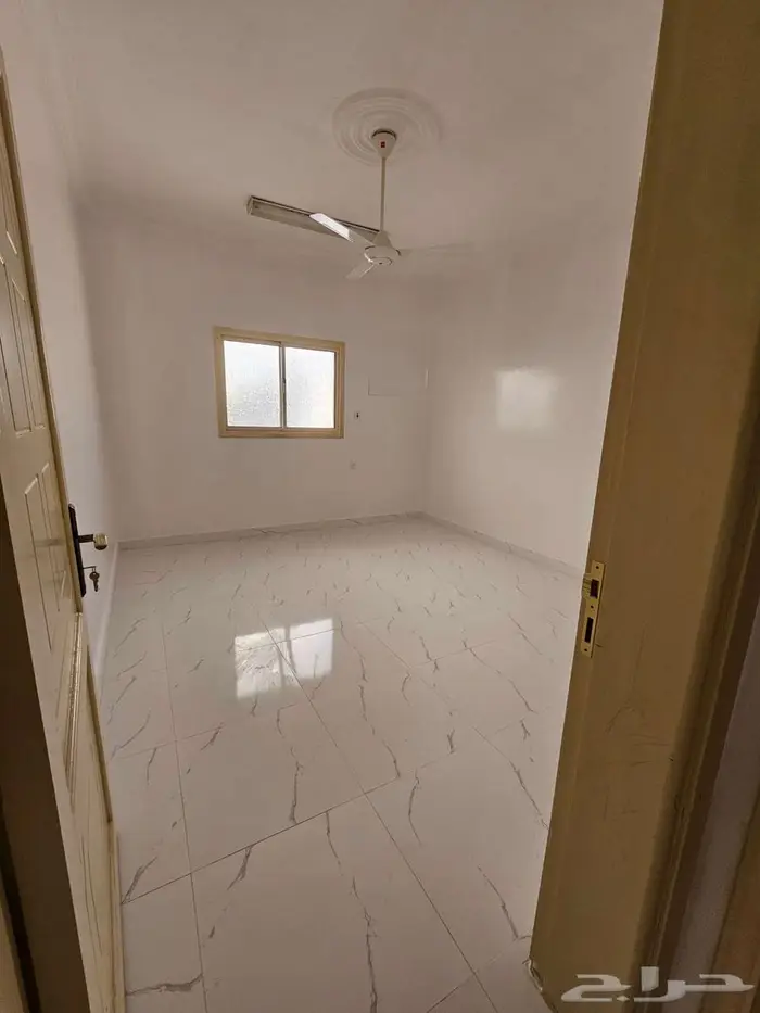 شقة بتبوك للبيع بسعر مغر 0