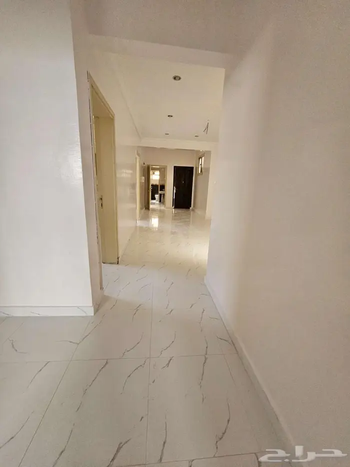 شقة بتبوك للبيع بسعر مغر 3