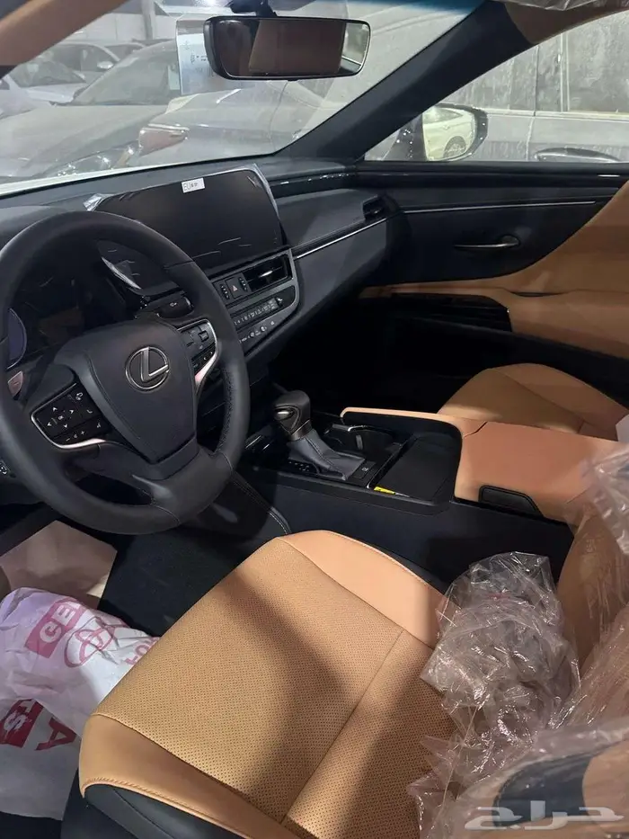 لكزس ES250 AA موديل 2025 3