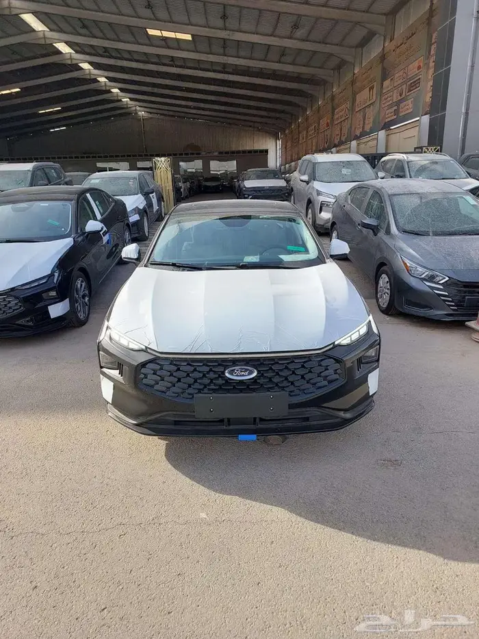 فورد تورس ترند 2026 3