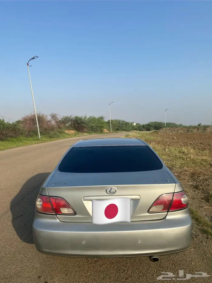 لكزس لوحات دبي 3