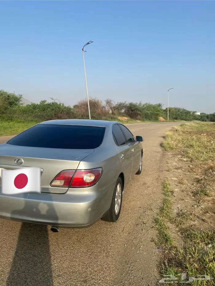 لكزس لوحات دبي 2