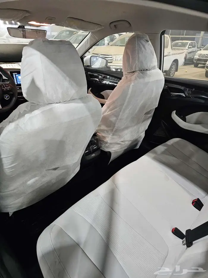 ام جي 5 الشكل الجديد 2025 أستاندر 3