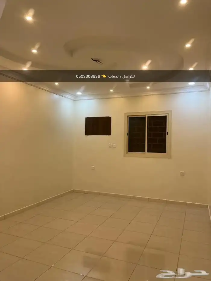 شقة 3 غرف وصالة - بمدخلين ( العزيزية ) الدفاع 4