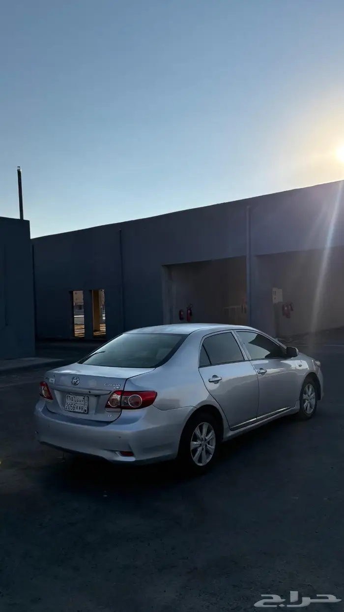 تايوتا كورولا 2013 نظيف 4