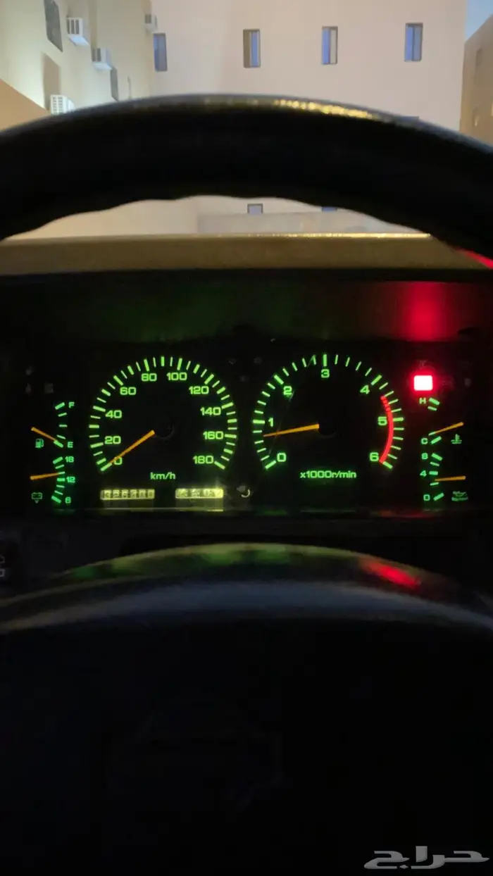 نيسان باترول سوبر سفاري موديل 1992 ( ديفلوك ) 40