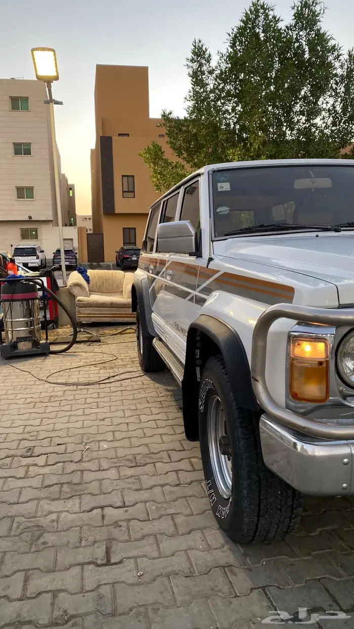 نيسان باترول سوبر سفاري موديل 1992 ( ديفلوك ) 24