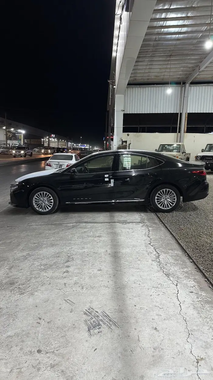 كامري نص فل (LE) اسود سعودي 2025 2