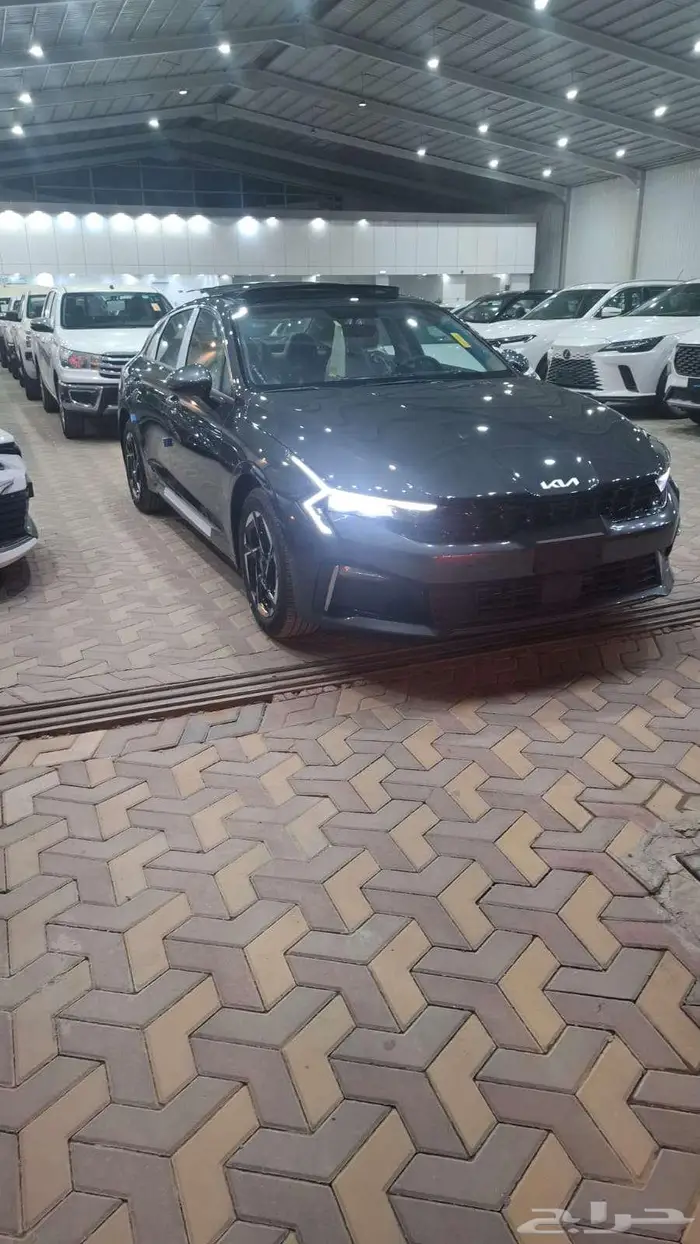 كيا k5 ستاندر مطور بنوراما 2026 1