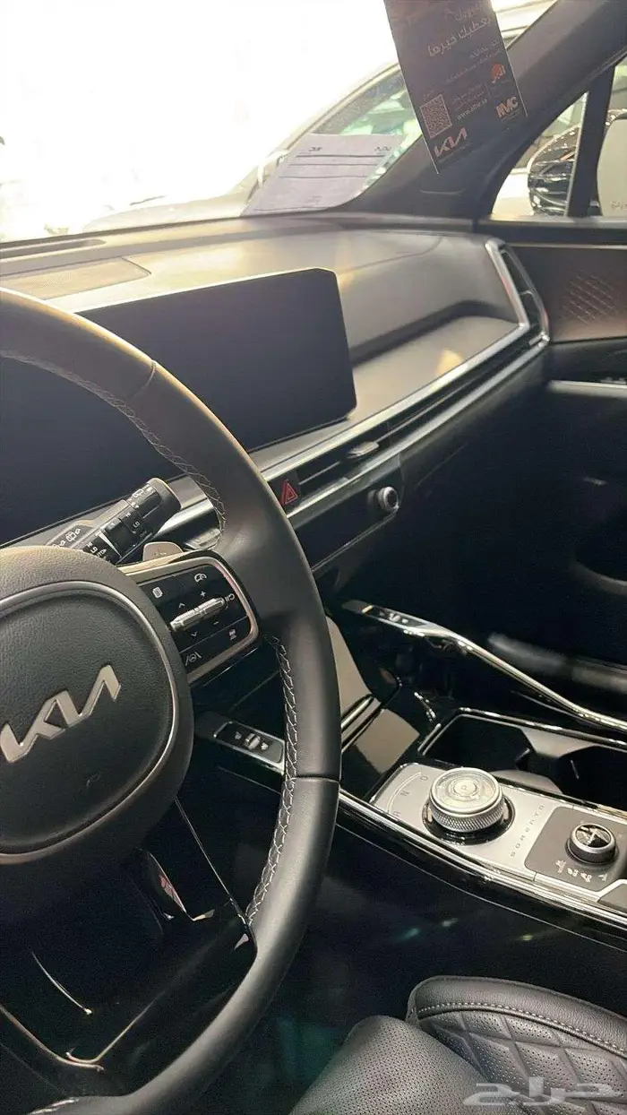 كيا سورنتو فل اوبشن 2024 - 6 سلندر 1