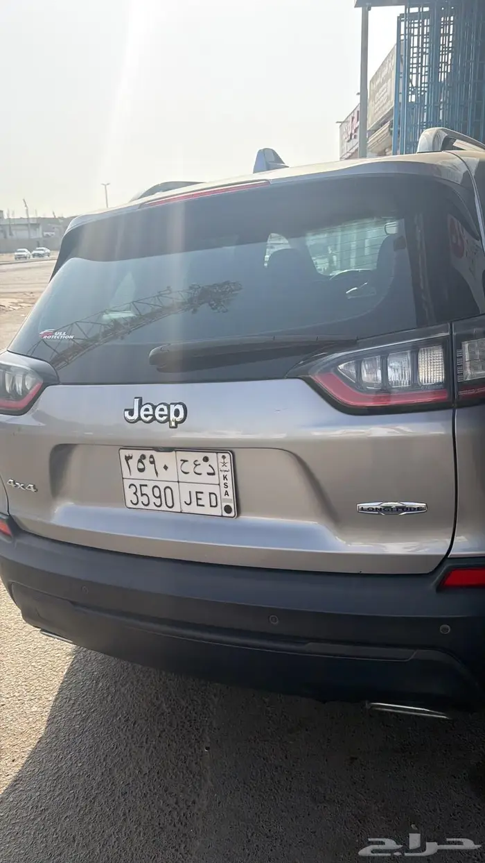 جيب شروكي كومباس. 2019 5