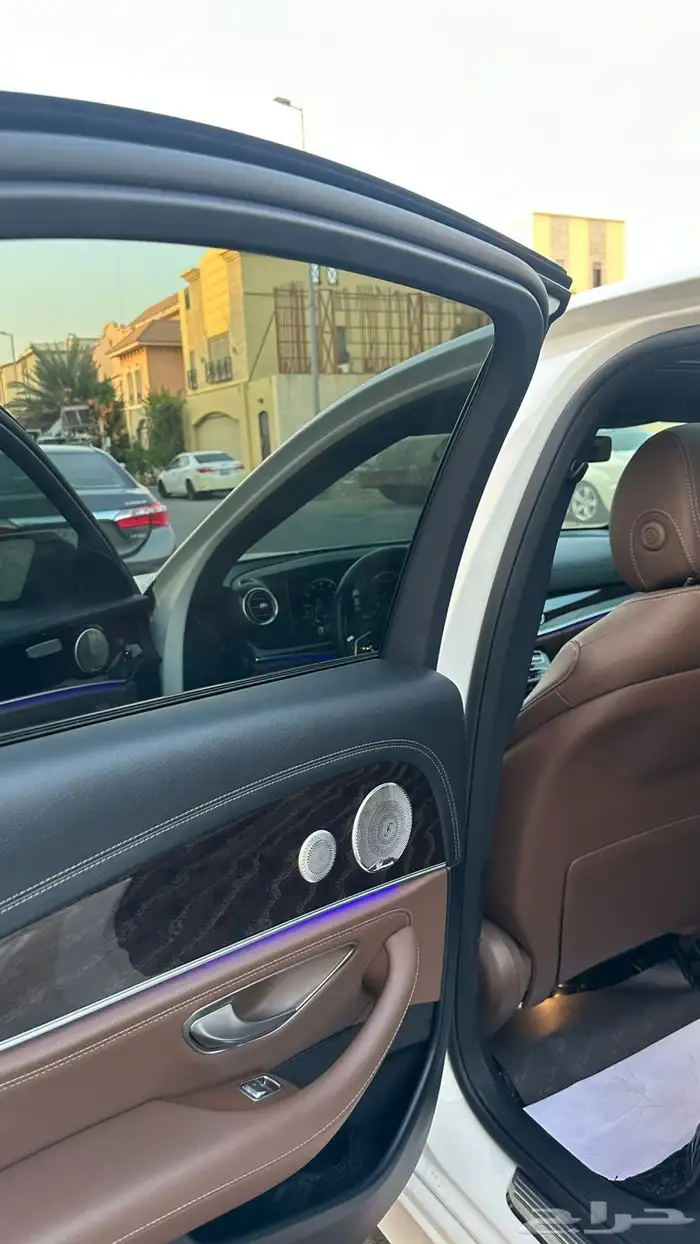 مرسيدس E200. 2021. 57000klm. الماني 4