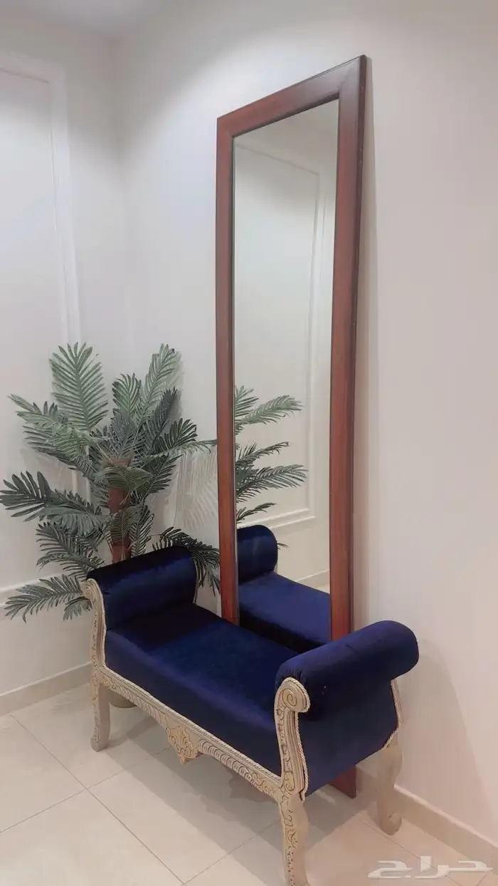 مراية انيقة وعصرية 0