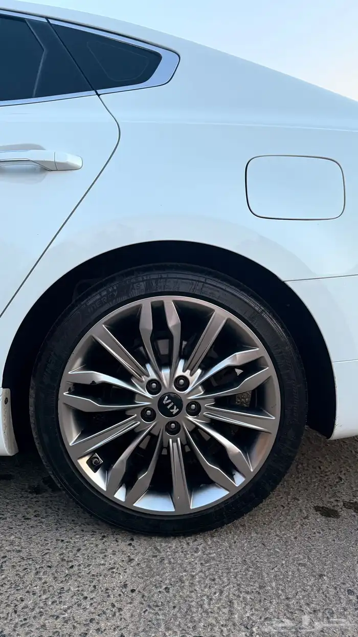 كيا كادينزا 2020 ( بنزين ) فل كامل بانوراما 18