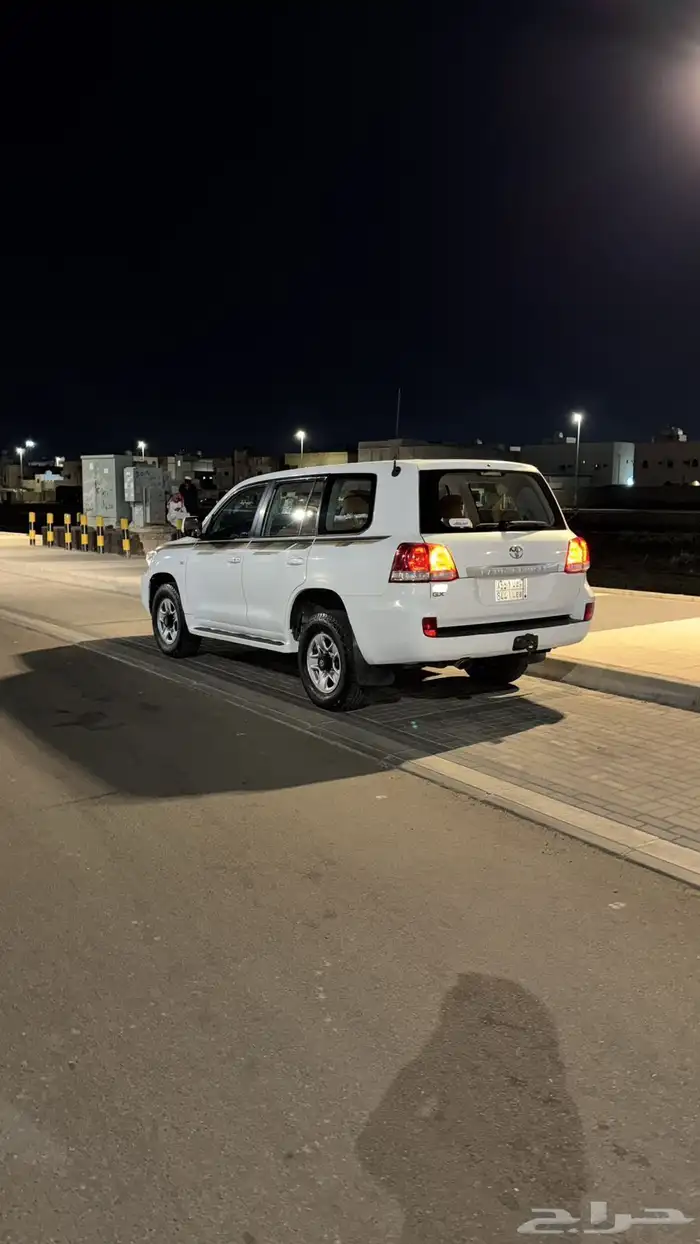 لاندكروزر 2008 3