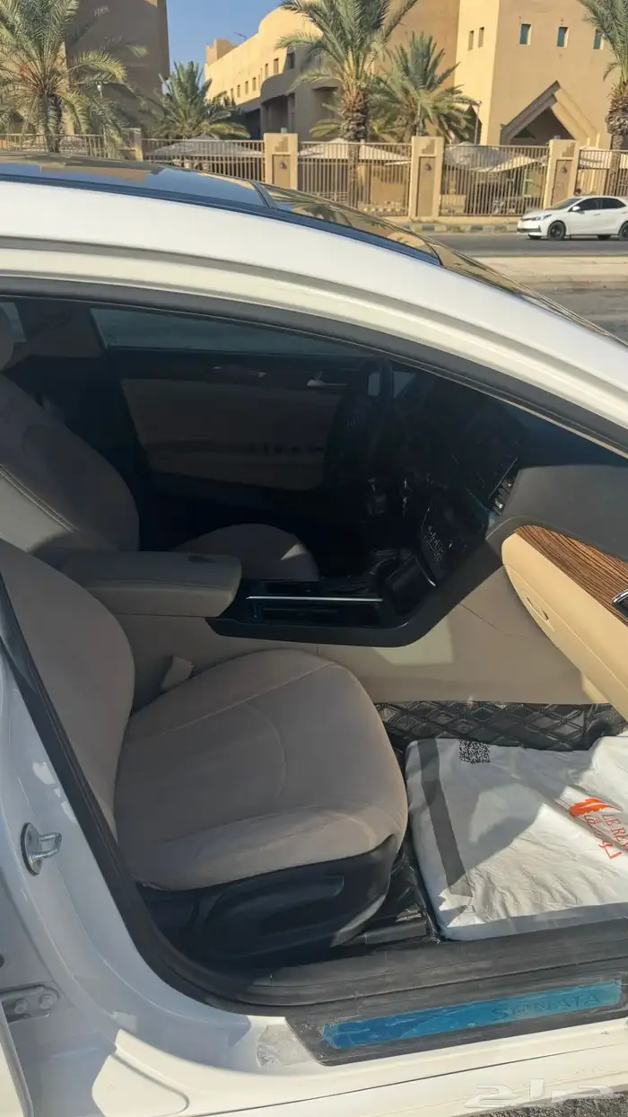 سوناتا 2016 نظيفه جدا للبيع 10