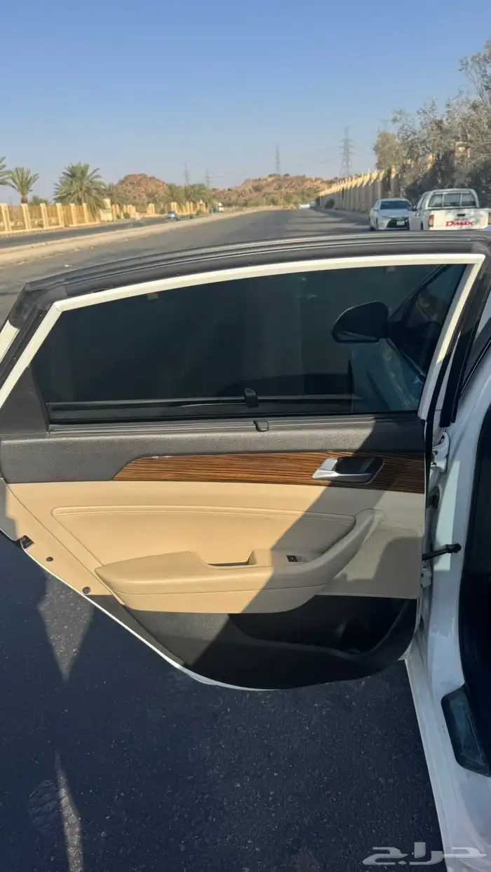 سوناتا 2016 نظيفه جدا للبيع 13