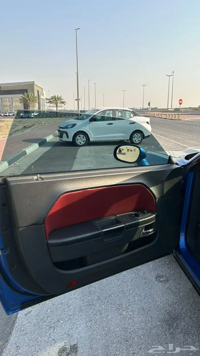 دوج تشالنجر SXT 2011 10