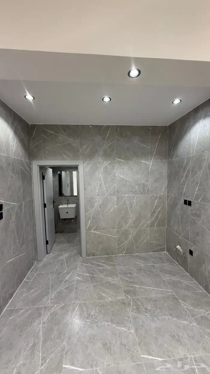 مكاتب إدارية راقية للإيجار 10