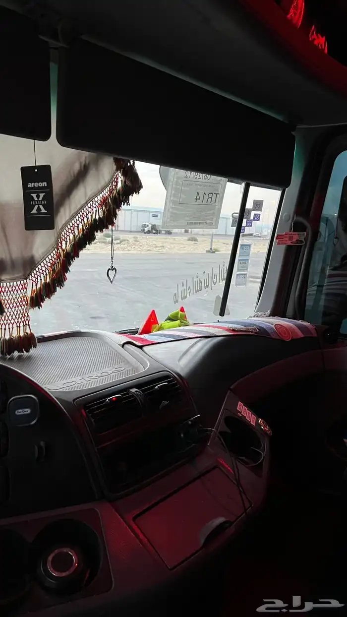 شاحنه اكتروس مديل 2011 4