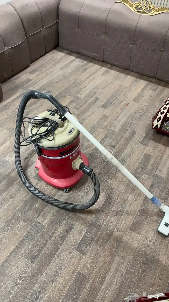 سرير أطفال   عربه   مكنسه كهربائية   طاولة شاشه 4