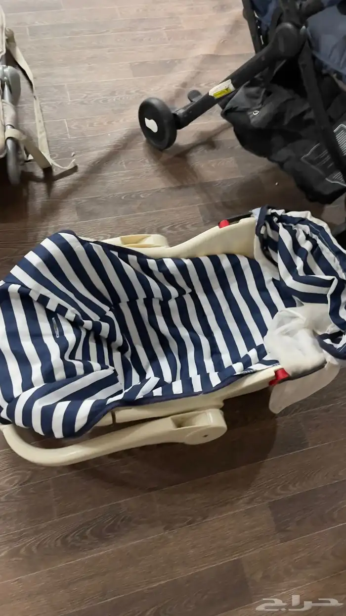 سرير أطفال   عربه   مكنسه كهربائية   طاولة شاشه 2